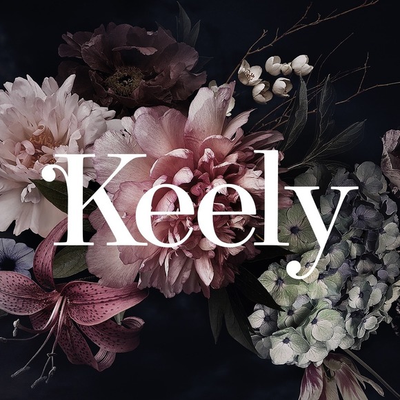 Meet your Posher, Keely - Picture 1 of 1